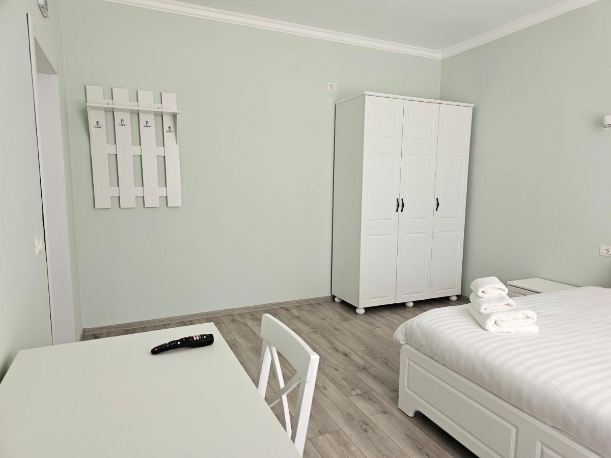 Colt De Rai Bed and Breakfast Hîrtoape Εξωτερικό φωτογραφία
