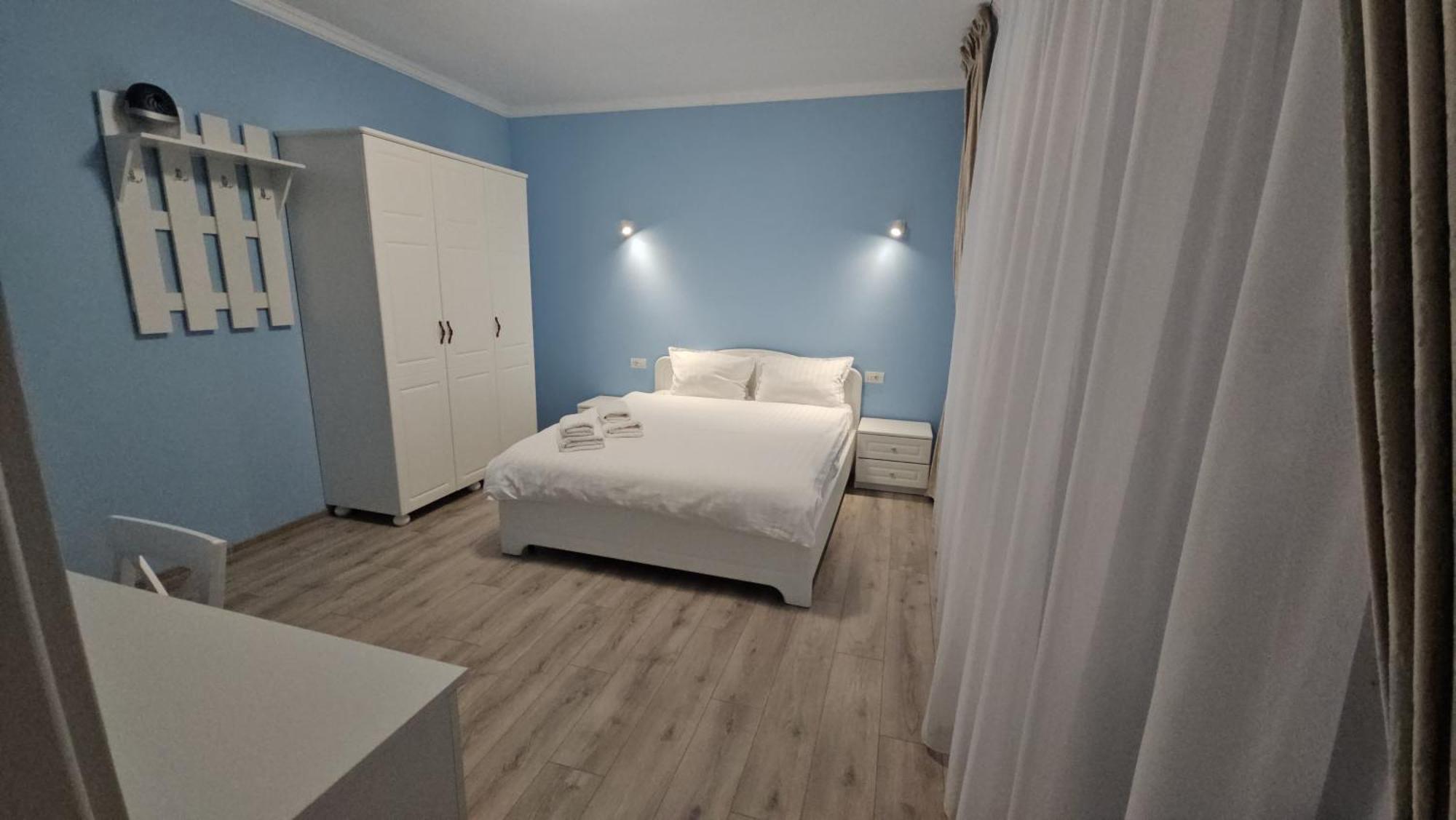 Colt De Rai Bed and Breakfast Hîrtoape Εξωτερικό φωτογραφία